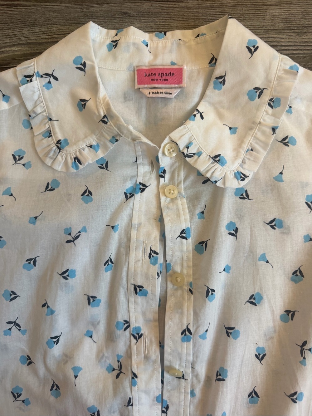 kate spade White Button-Front Top with Blue Floral Ruffle Collar